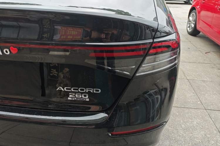Used Honda Accord 2025 Sport Series 260TURBO Luxury Edition Exterior 3