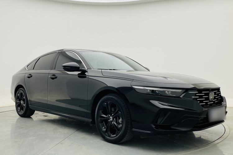 Used Honda Accord 2025 Sport Series 260TURBO Luxury Edition Exterior 3