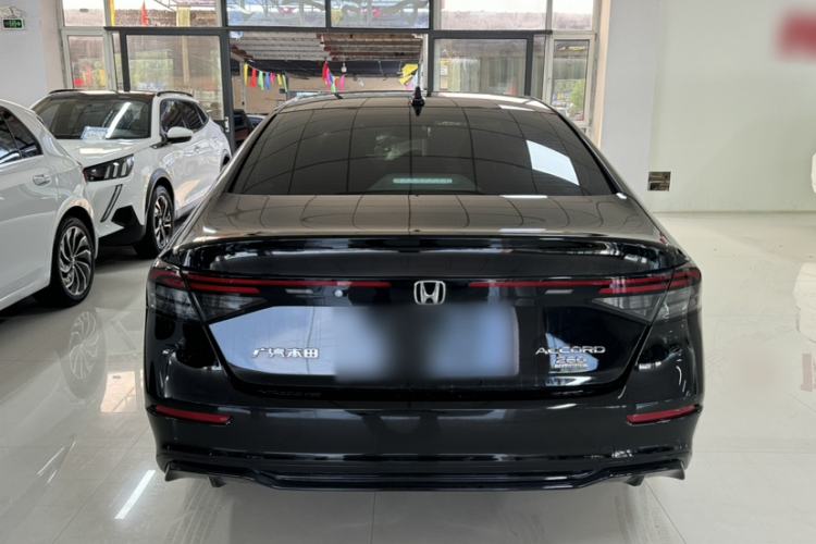 Used Honda Accord 2025 Sport Series 260TURBO Luxury Edition Exterior 3