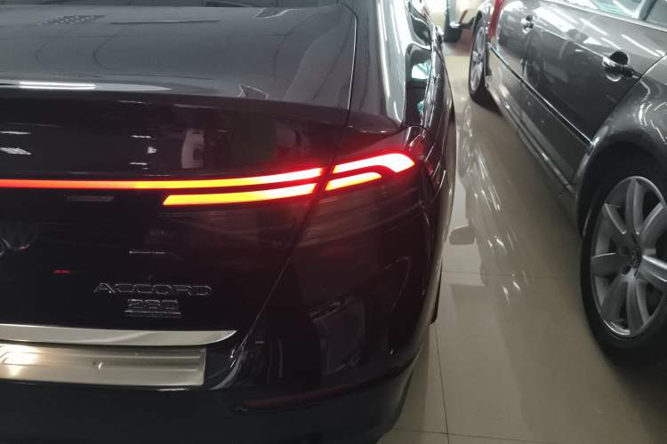 Used Honda Accord 2025 260TURBO Luxury Edition Exterior 6