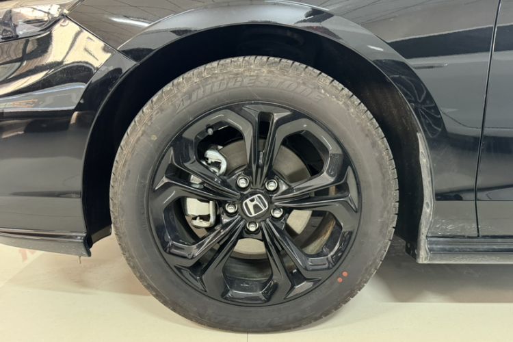 Used Honda Accord 2025 Sport Series 260TURBO Luxury Edition Exterior 6