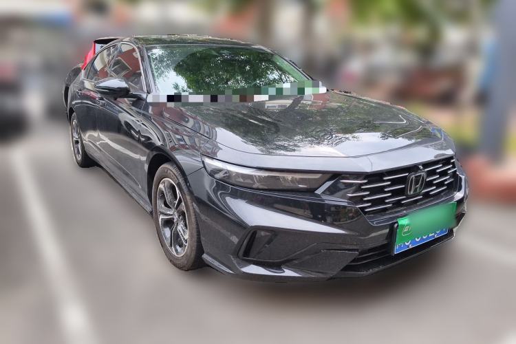 Used Honda Accord 2025 Sport Series 260TURBO Luxury Edition Front Right 45 Deg