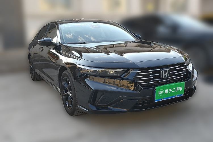 Used Honda Accord 2025 Sport Series 260TURBO Luxury Edition Front Right 45 Deg