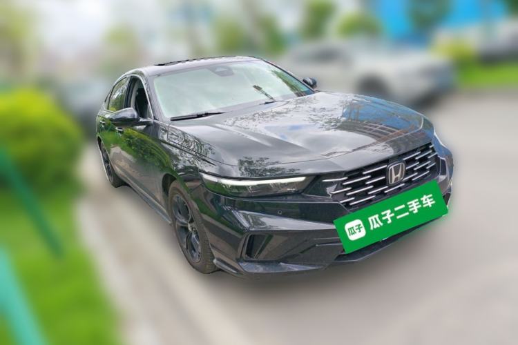 Used Honda Accord 2025 Sport Series 260TURBO Luxury Edition Front Right 45 Deg