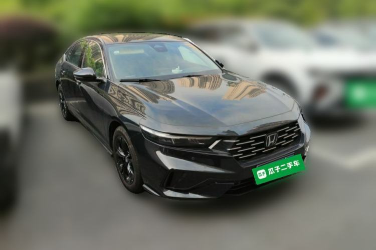 Used Honda Accord 2025 Sport Series 260TURBO Luxury Edition Front Right 45 Deg