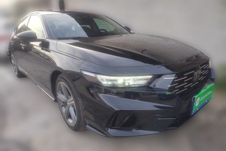 Used Honda Accord 2025 Sport Series 260TURBO Prestige Edition Front Right 45 Deg
