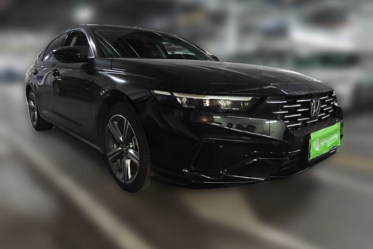 Used Honda Accord 2025 Sport Series 260TURBO Prestige Edition Front Right 45 Deg