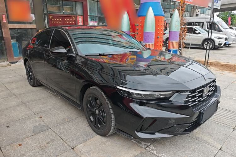 Used Honda Accord 2025 Sport Series 260TURBO Luxury Edition Front Right 45 Deg