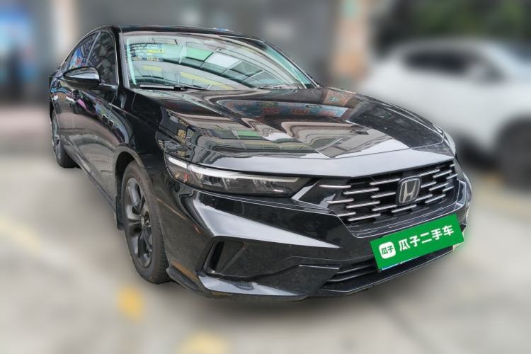 Used Honda Accord 2025 Sport Series 260TURBO Luxury Edition Front Right 45 Deg