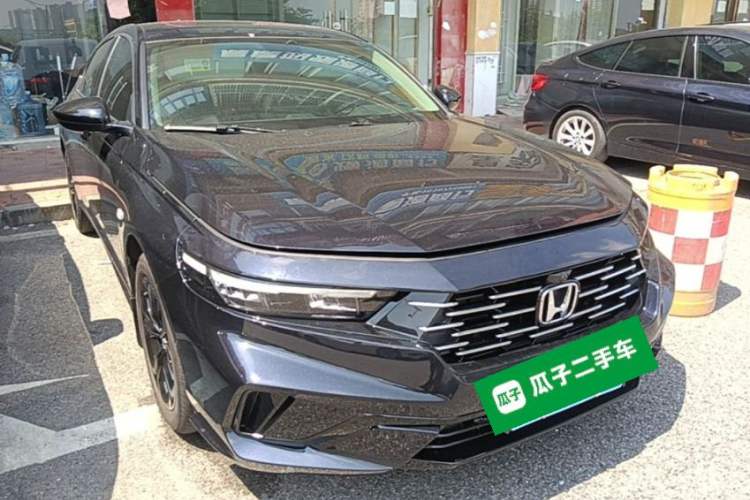 Used Honda Accord 2025 Sports Series 260TURBO Comfort Edition Front Right 45 Deg
