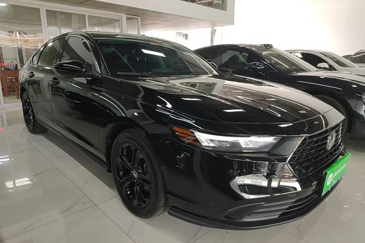 Used Honda Accord 2025 260TURBO Luxury Edition Front Right 45 Deg