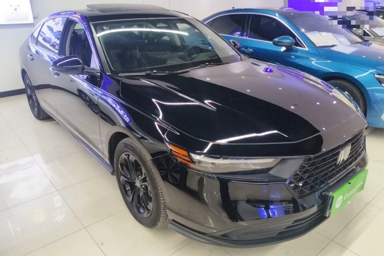 Used Honda Accord 2025 260TURBO Luxury Edition Front Right 45 Deg