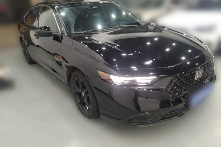 Used Honda Accord 2025 260TURBO Luxury Edition Front Right 45 Deg