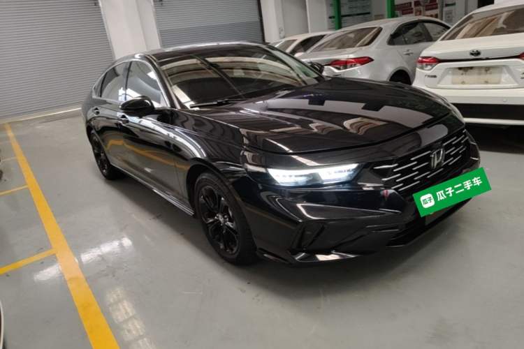 Used Honda Accord 2025 260TURBO Luxury Edition Front Right 45 Deg