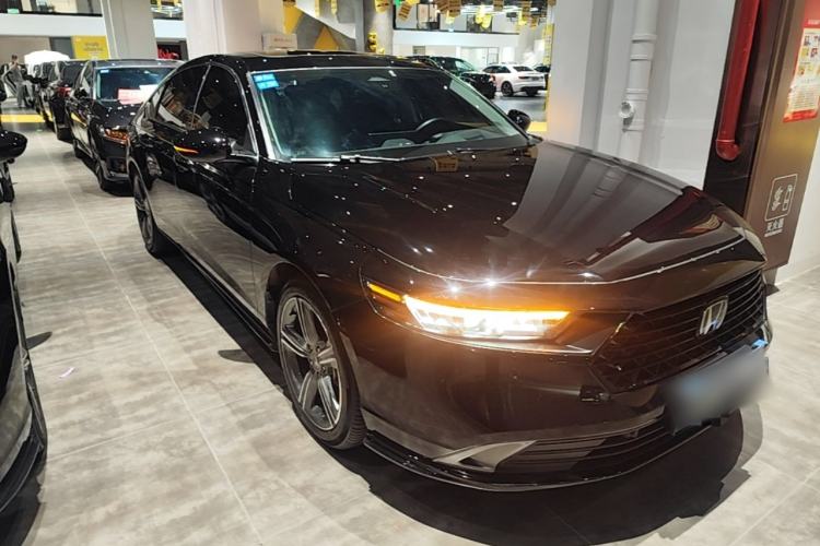 Used Honda Accord 2025 260TURBO Prestige Edition Front Right 45 Deg
