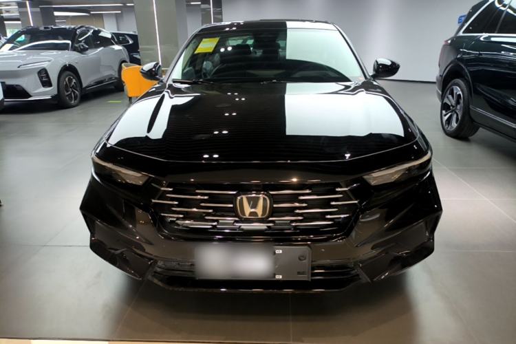 Used Honda Accord 2025 Sport Series 260TURBO Luxury Edition Front