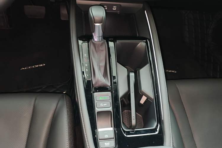 Used Honda Accord 2025 260TURBO Prestige Edition Gear Lever