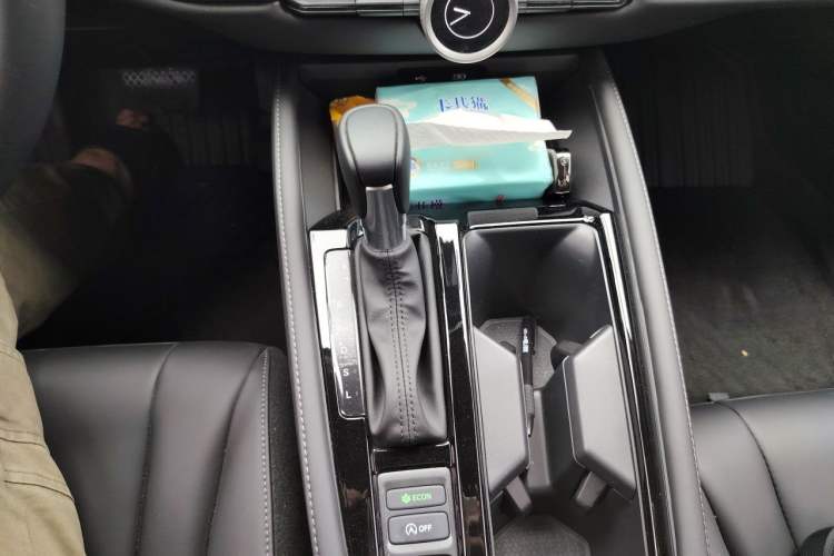 Used Honda Accord 2025 260TURBO Luxury Edition Gear Lever