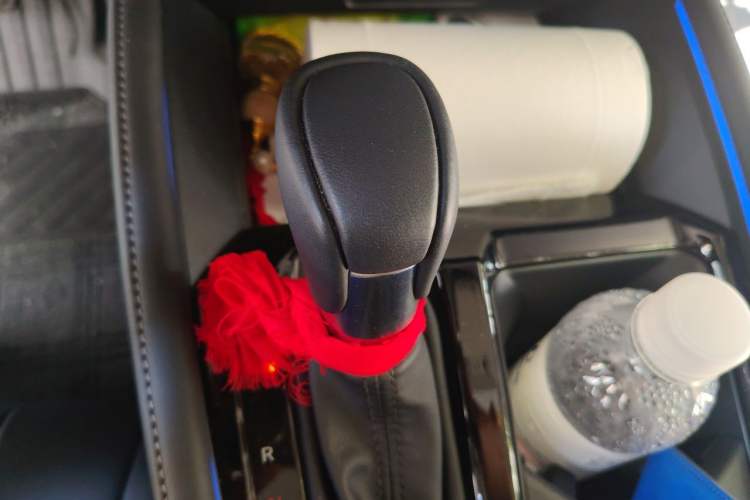 Used Honda Accord 2025 Sport Series 260TURBO Luxury Edition Gear Lever