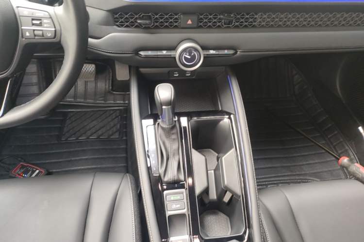 Used Honda Accord 2025 260TURBO Luxury Edition Gear Lever
