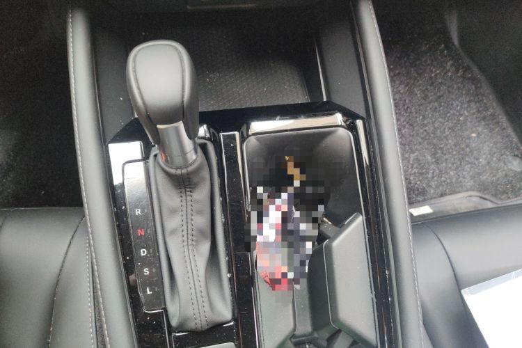 Used Honda Accord 2025 260TURBO Luxury Edition Gear Lever