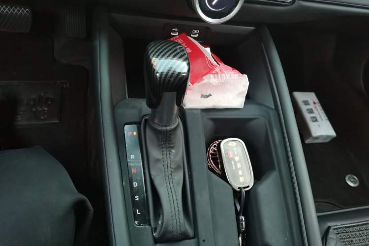 Used Honda Accord 2025 Sports Series 260TURBO Comfort Edition Gear Lever