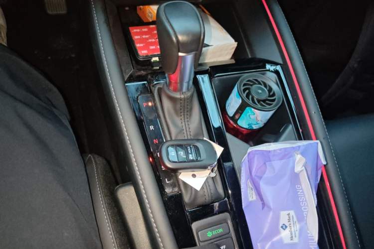 Used Honda Accord 2025 260TURBO Luxury Edition Gear Lever