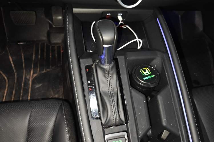 Used Honda Accord 2025 Sport Series 260TURBO Prestige Edition Gear Lever