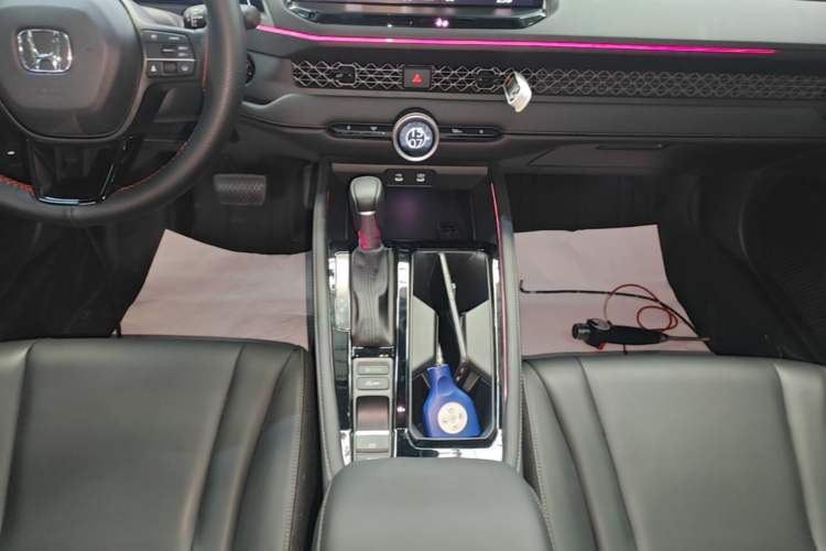 Used Honda Accord 2025 260TURBO Luxury Edition Gear Lever