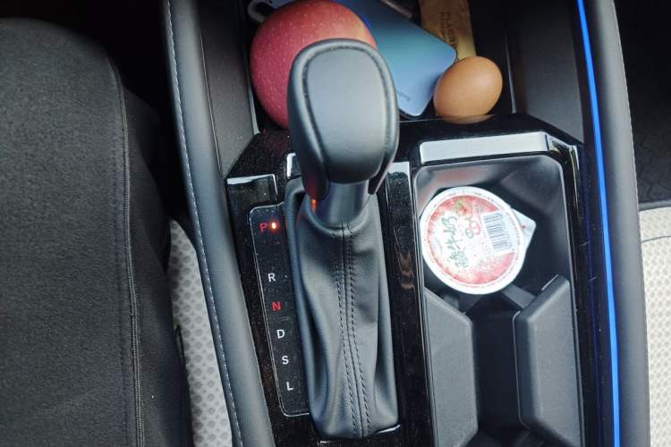 Used Honda Accord 2025 260TURBO Luxury Edition Gear Lever