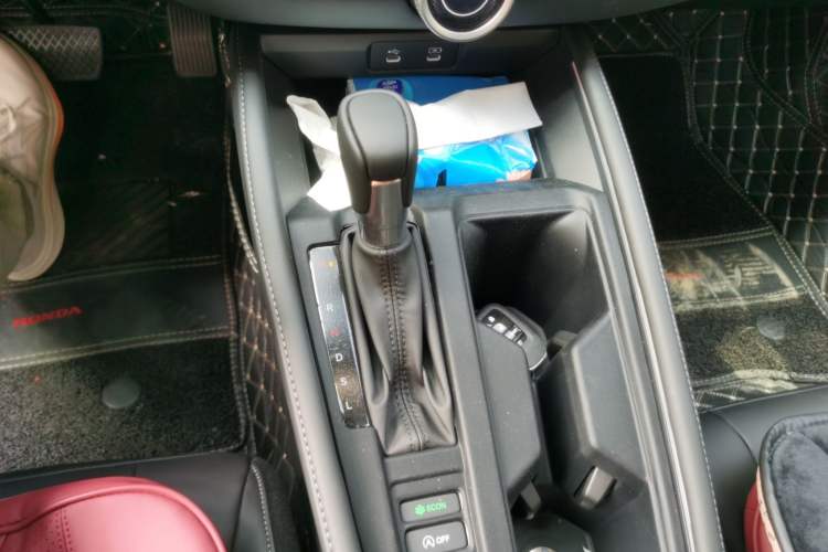 Used Honda Accord 2025 260TURBO Luxury Edition Gear Lever