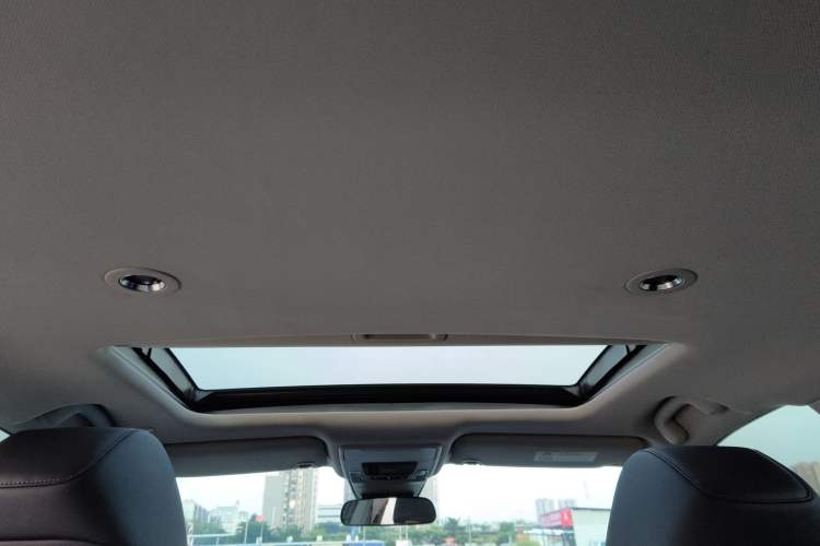 Used Honda Accord 2025 Sport Series 260TURBO Luxury Edition Headliner