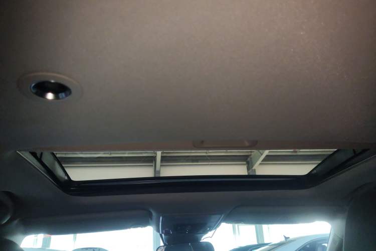Used Honda Accord 2025 Sport Series 260TURBO Luxury Edition Headliner