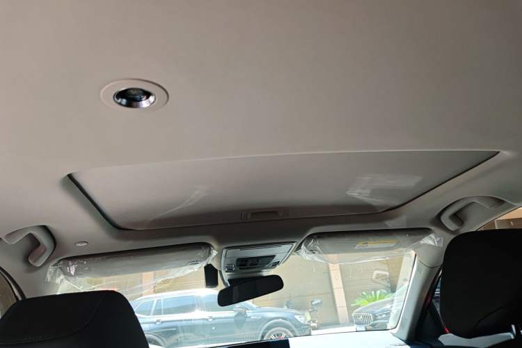 Used Honda Accord 2025 260TURBO Luxury Edition Headliner