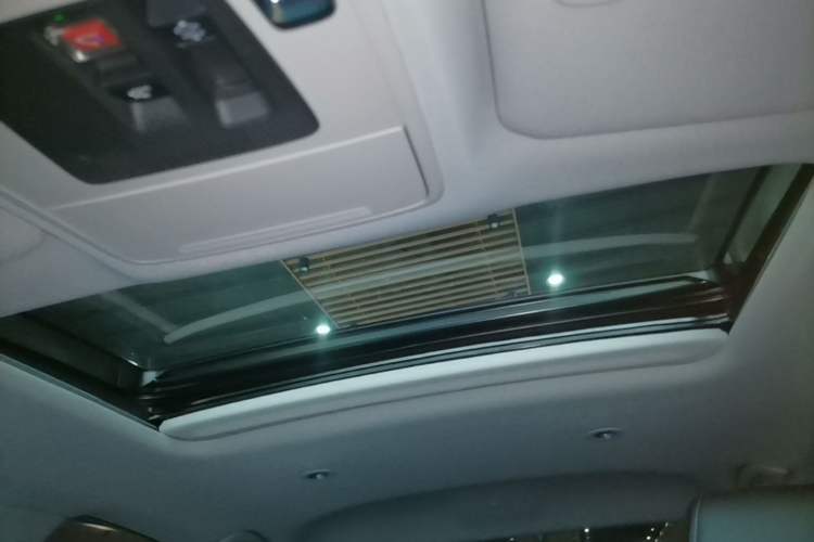 Used Honda Accord 2025 Sport Series 260TURBO Luxury Edition Headliner