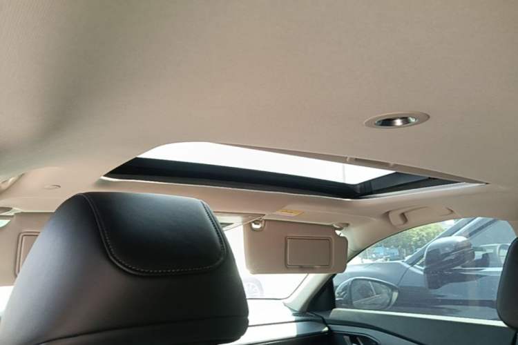 Used Honda Accord 2025 Sports Series 260TURBO Comfort Edition Headliner