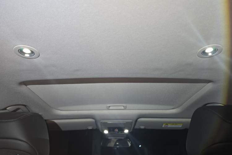 Used Honda Accord 2025 260TURBO Luxury Edition Headliner