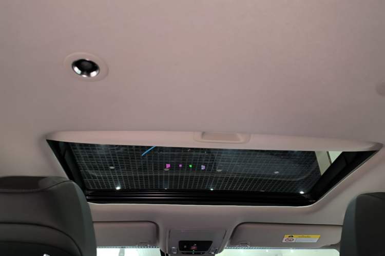 Used Honda Accord 2025 260TURBO Luxury Edition Headliner