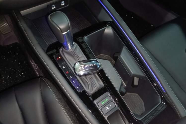 Used Honda Accord 2025 Sport Series 260TURBO Luxury Edition Interior 1
