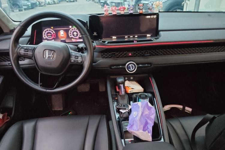 Used Honda Accord 2025 260TURBO Luxury Edition Interior 2