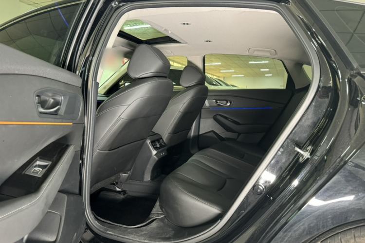 Used Honda Accord 2025 Sport Series 260TURBO Luxury Edition Interior 9