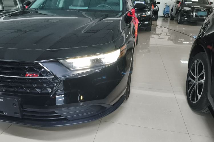 Used Honda Accord 2025 260TURBO Luxury Edition Left Front Headlight