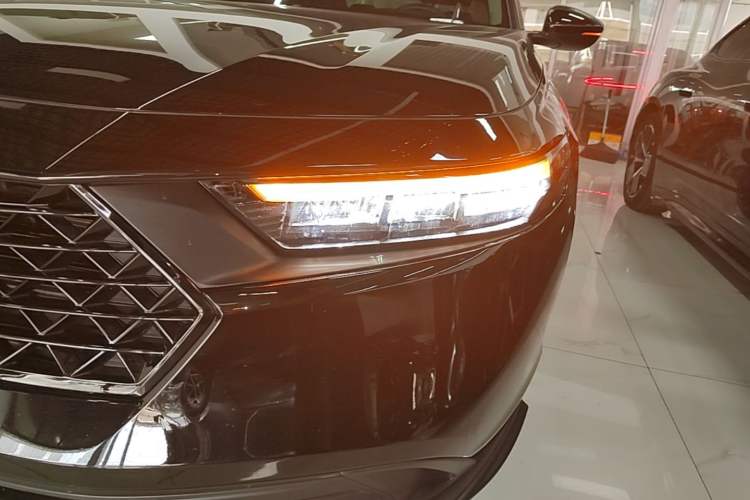 Used Honda Accord 2025 260TURBO Luxury Edition Left Front Headlight
