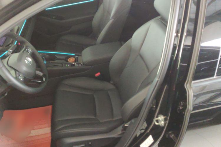 Used Honda Accord 2025 Sport Series 260TURBO Luxury Edition Left Front Seat