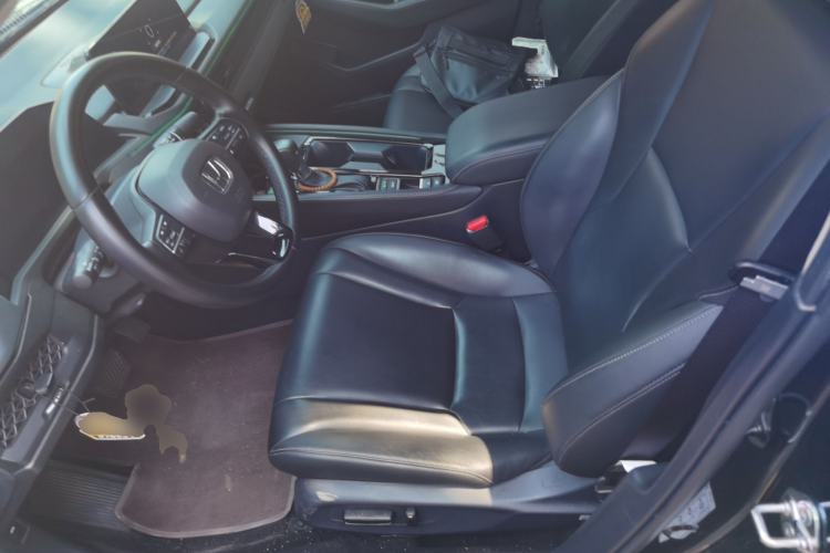 Used Honda Accord 2025 260TURBO Luxury Edition Left Front Seat