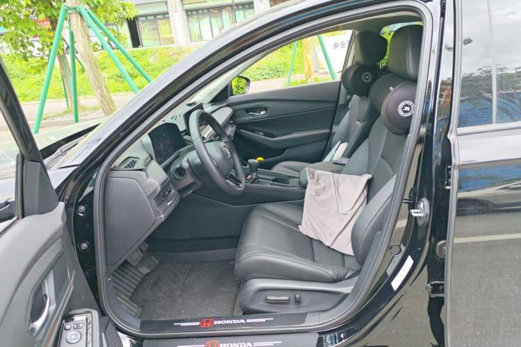 Used Honda Accord 2025 Sport Series 260TURBO Luxury Edition Left Front Seat