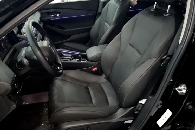 Used Honda Accord 2025 Sport Series 260TURBO Luxury Edition Left Front Seat