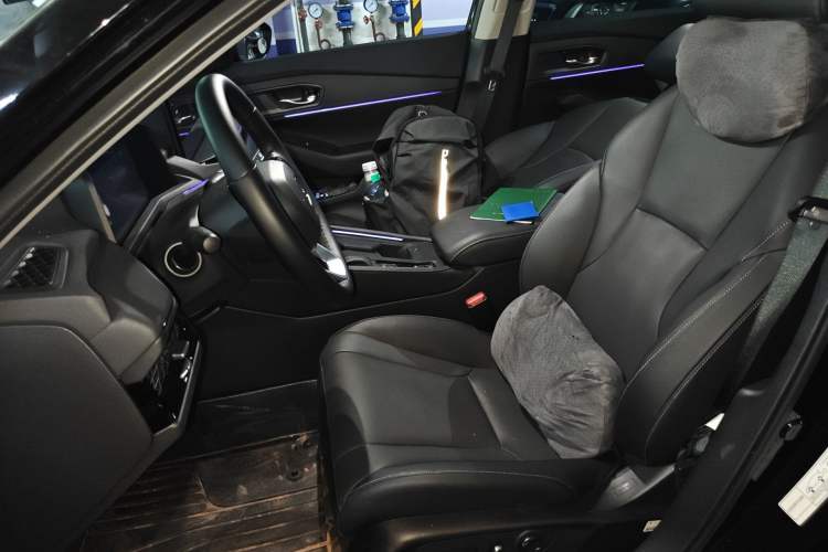 Used Honda Accord 2025 Sport Series 260TURBO Prestige Edition Left Front Seat