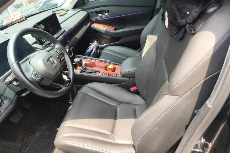 Used Honda Accord 2025 260TURBO Luxury Edition Left Front Seat