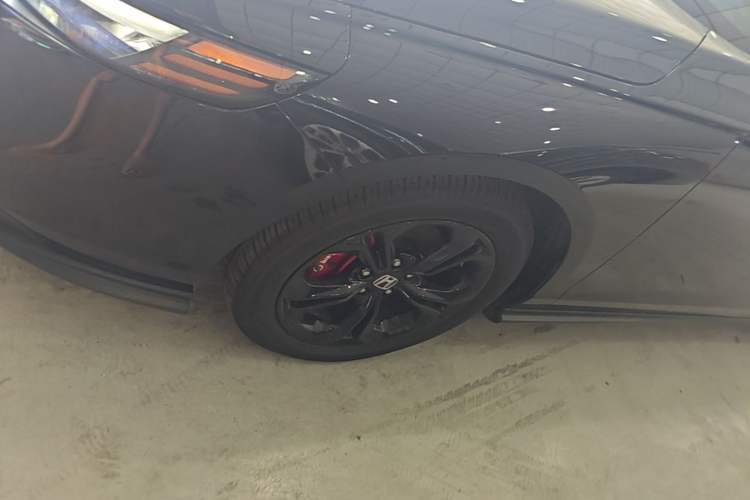 Used Honda Accord 2025 260TURBO Luxury Edition Left Front Wheel Hub